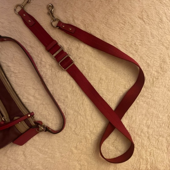 Coach Daisy Purple Crossbody - Picture 10 of 10